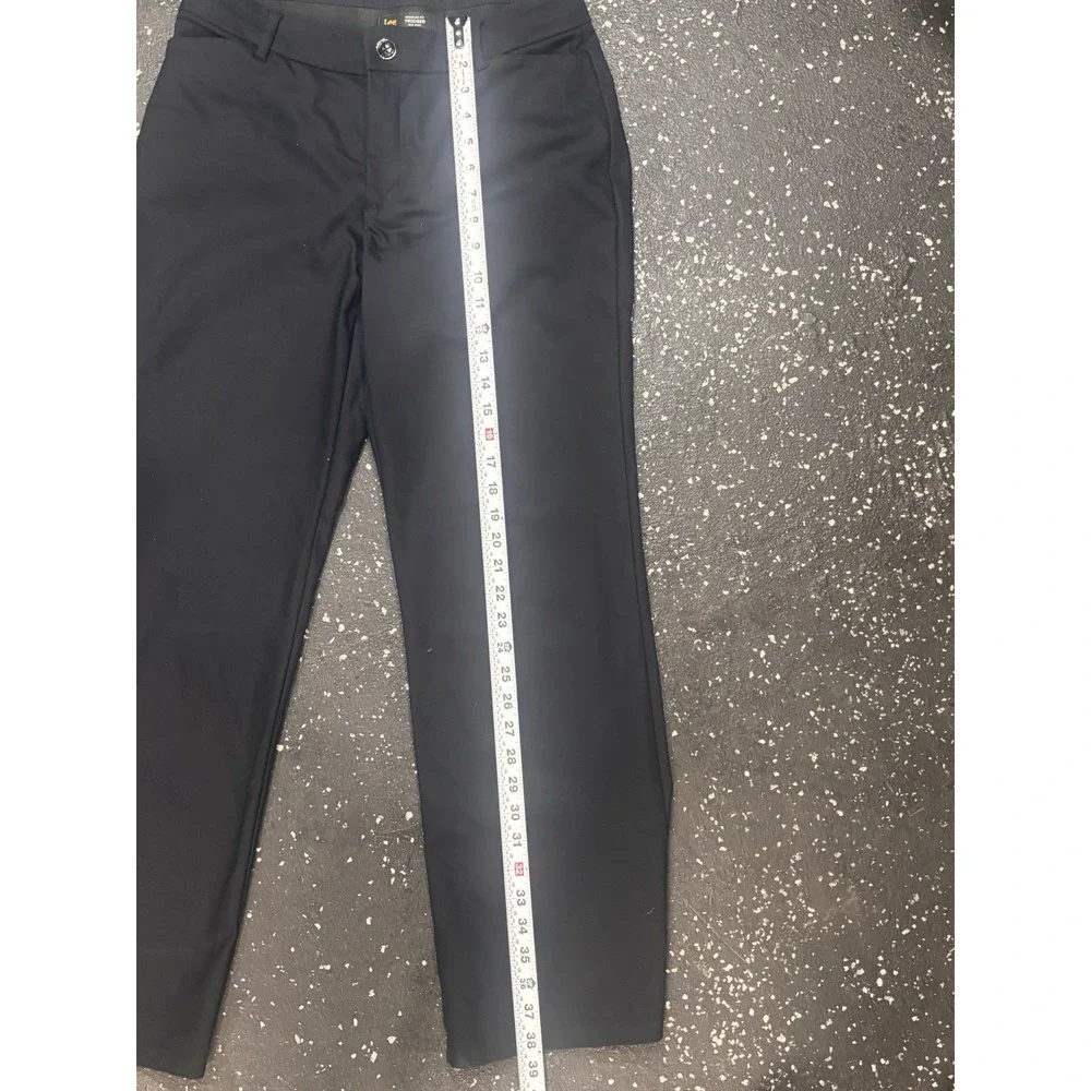 Lee Flex Motion Black Trousers Women Mid Rise Straight Flex 10‎ Short Flex Waist